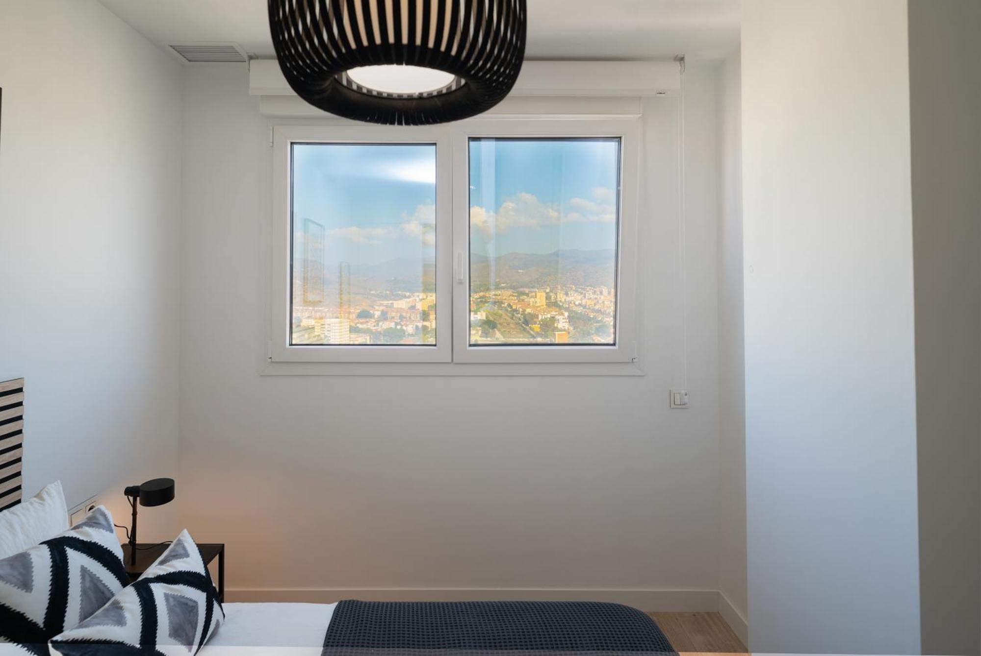 Апартаменты Xpce Urban 4 Malaga Skyline - Free Parking Экстерьер фото